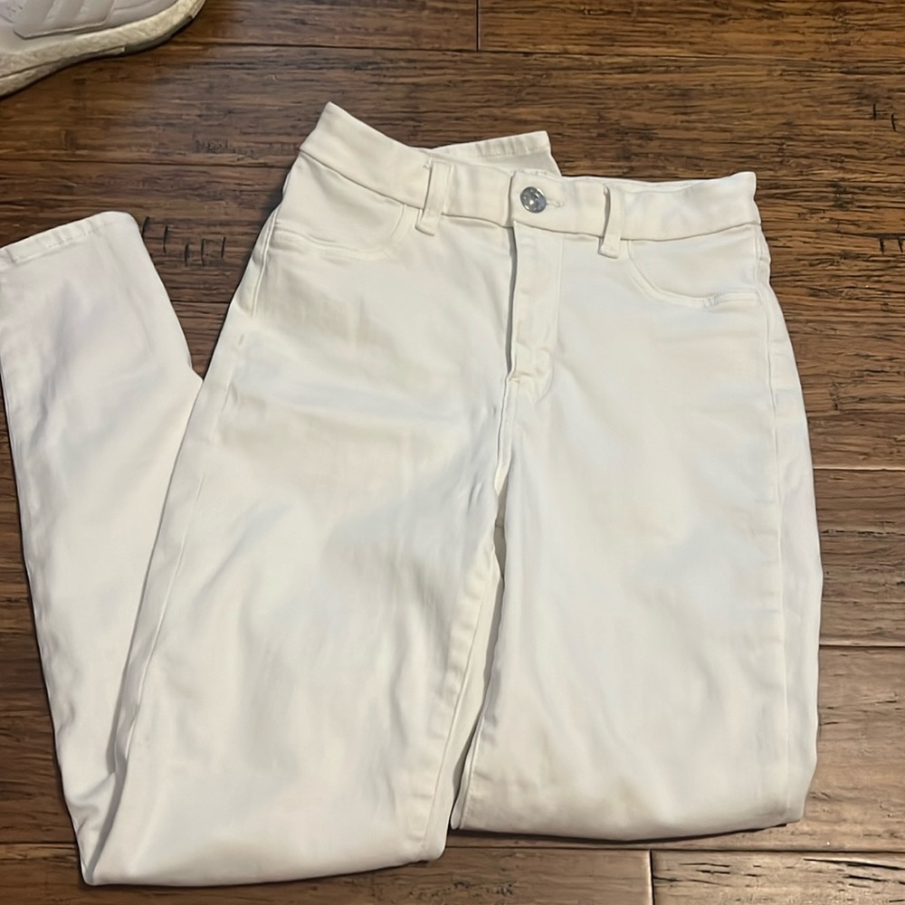 American Eagle White pants